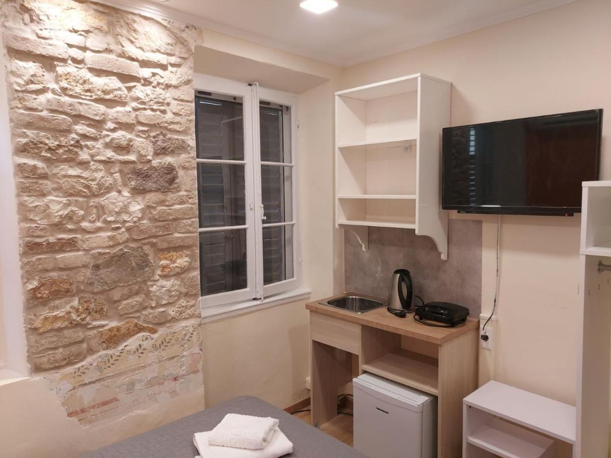 Corcyra Microflat In Old Town Apartment Corfu  Exterior photo